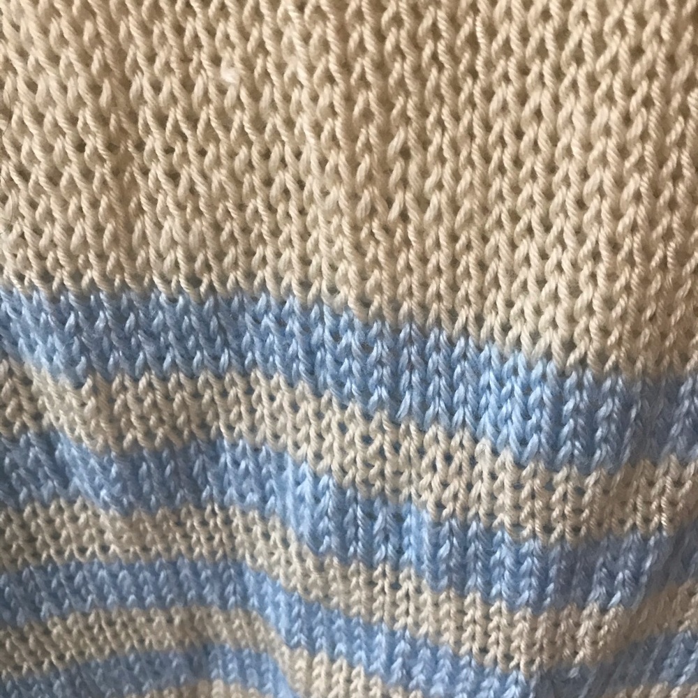 Handmade Knit Top - Picture 3 of 6